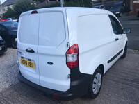 FORD TRANSIT COURIER