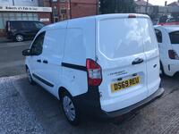 FORD TRANSIT COURIER